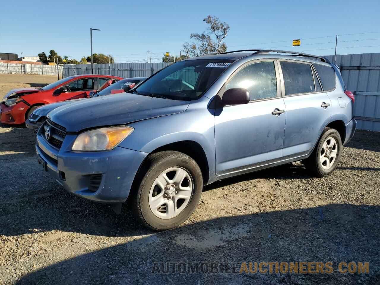 2T3ZF4DV1CW138651 TOYOTA RAV4 2012