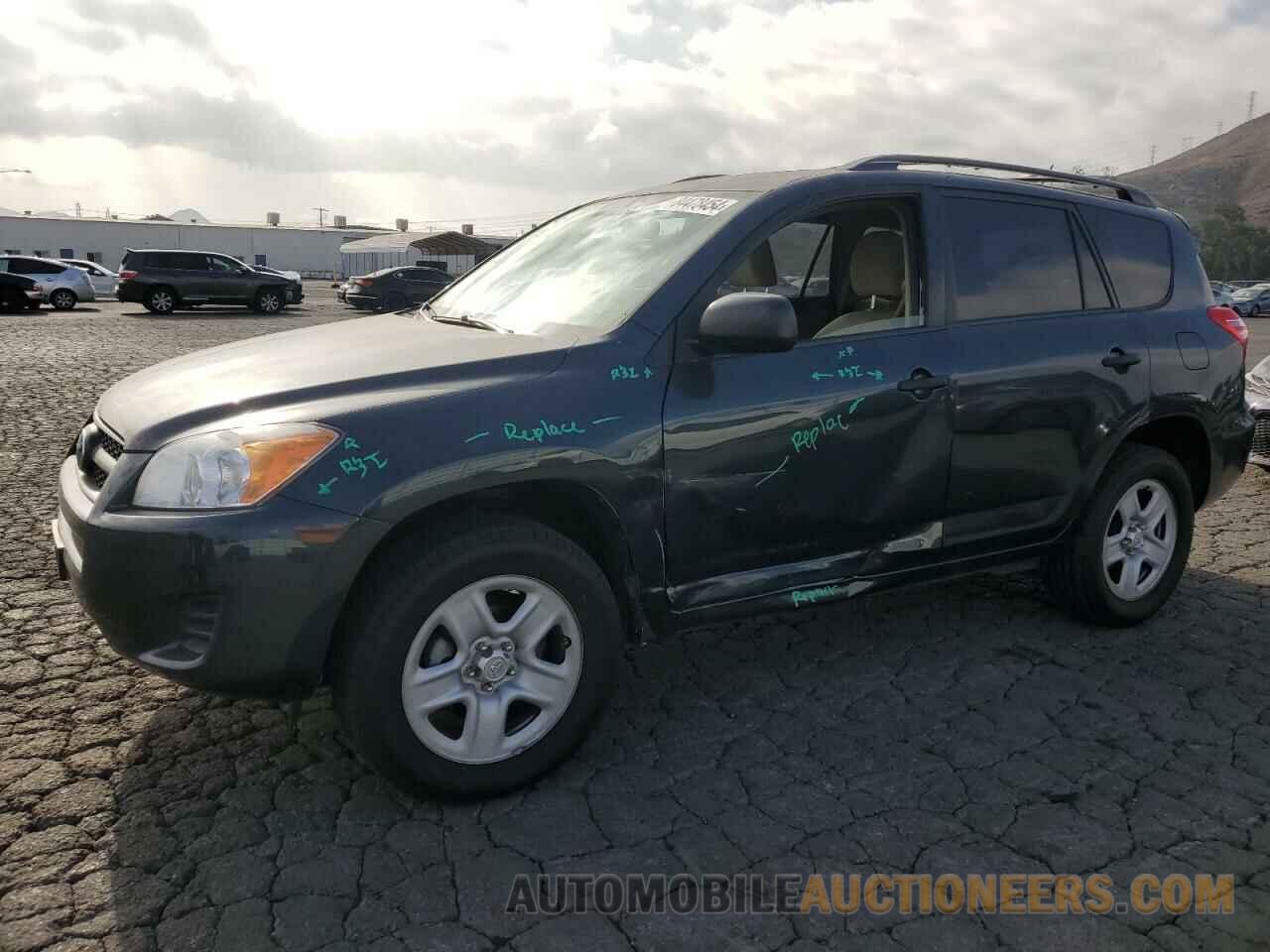 2T3ZF4DV2CW152669 TOYOTA RAV4 2012