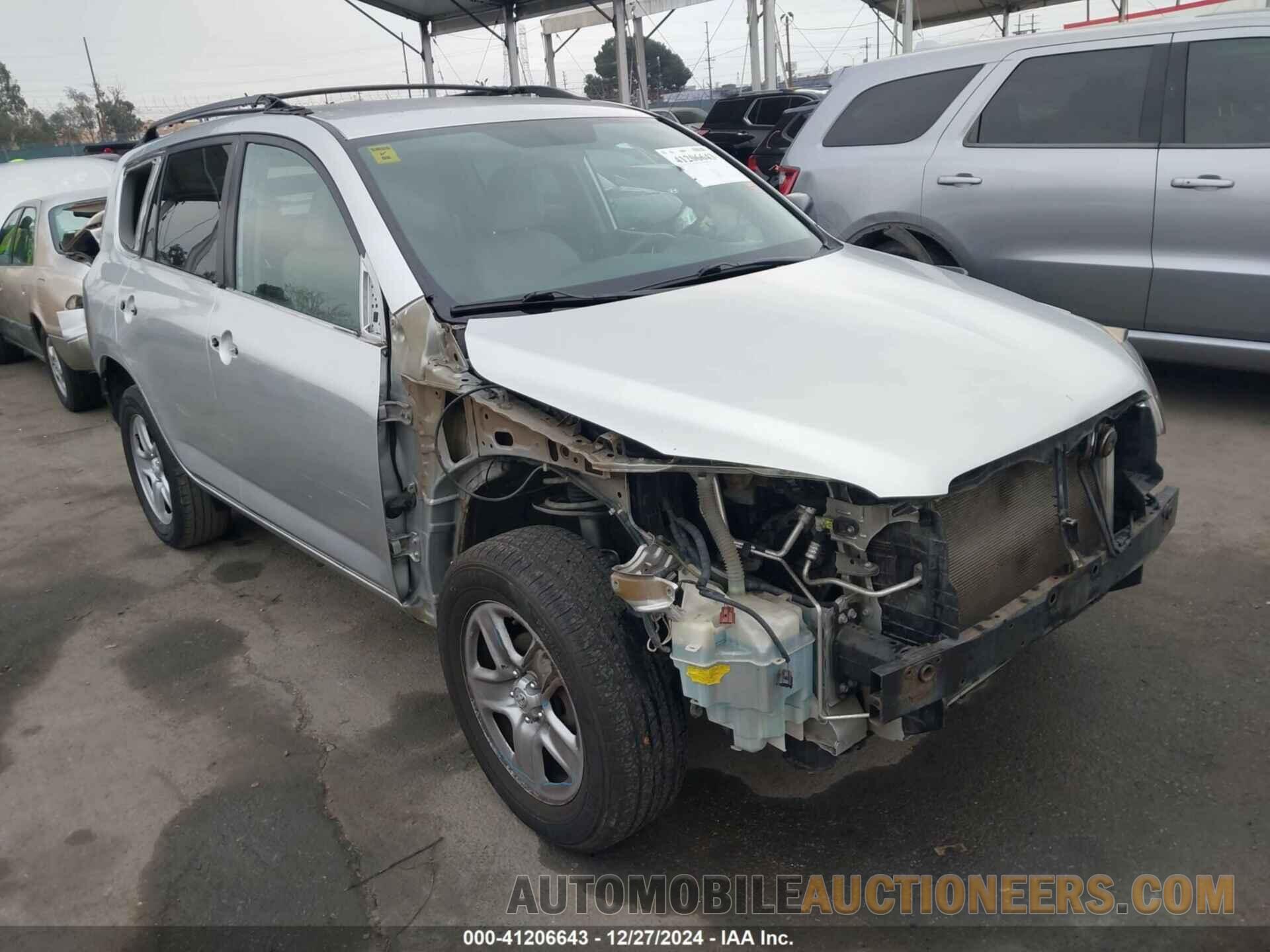 2T3ZF4DV7CW116413 TOYOTA RAV4 2012