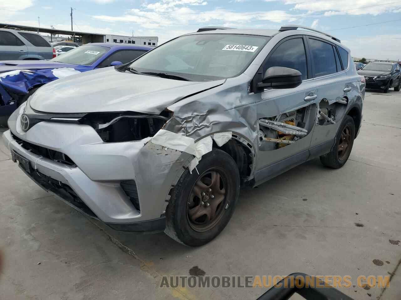 2T3ZFREV0HW373772 TOYOTA RAV4 2017