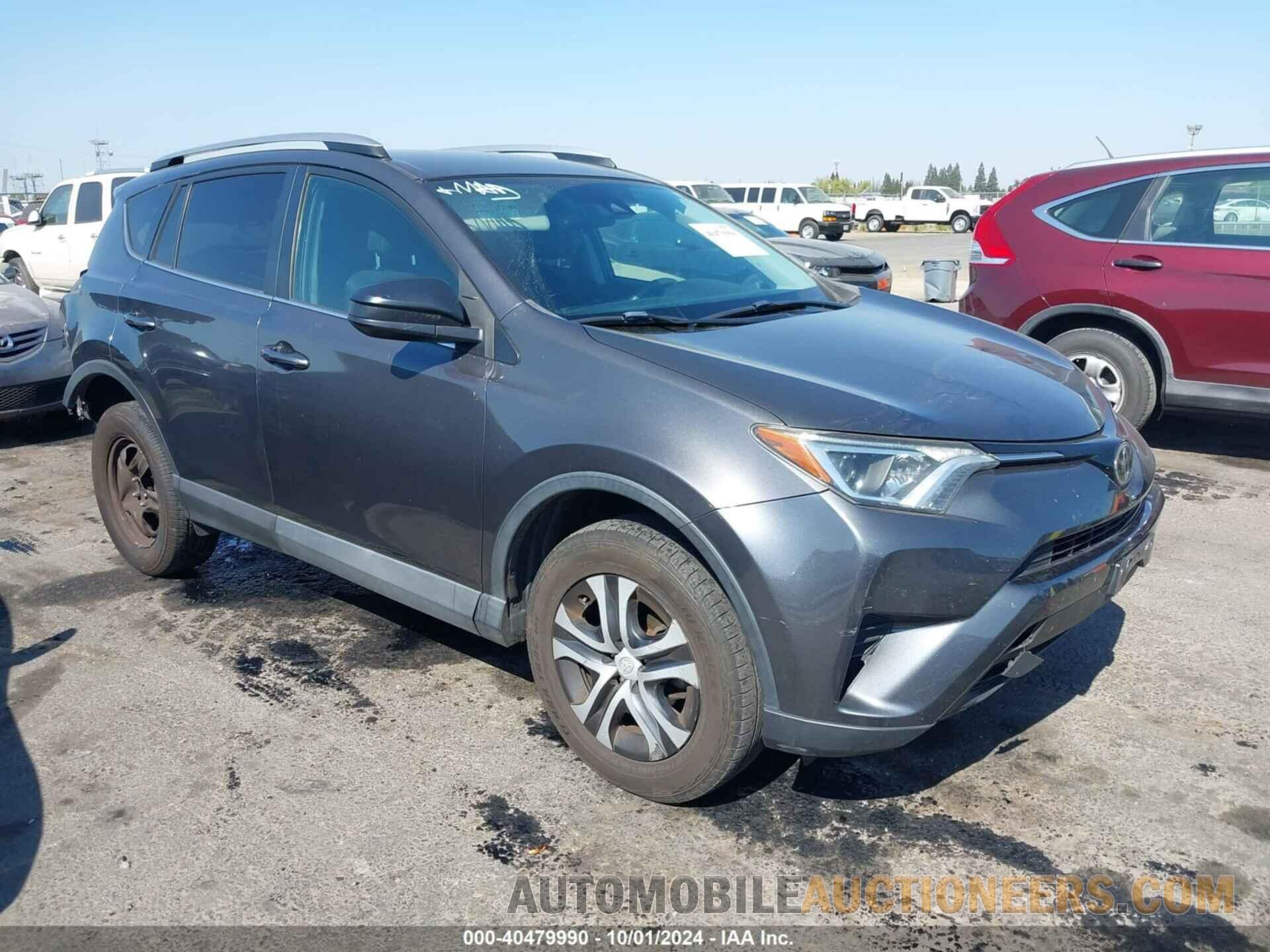 2T3ZFREV0HW376512 TOYOTA RAV4 2017