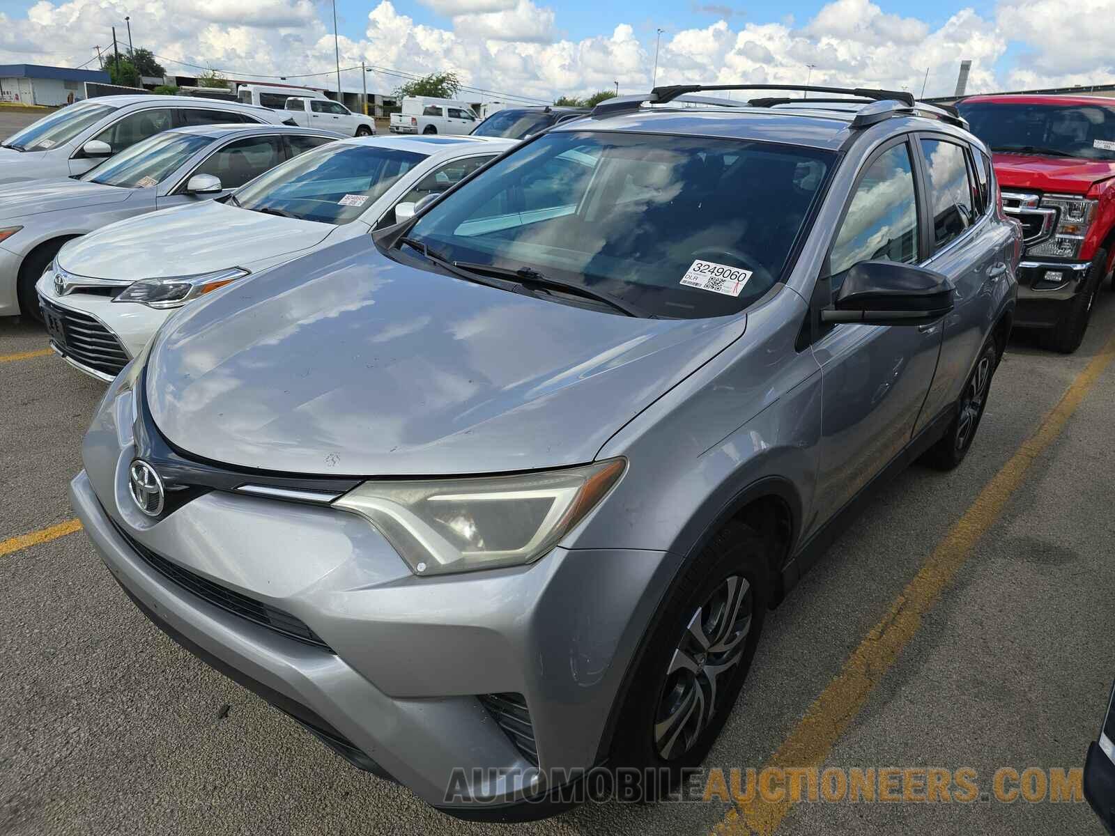 2T3ZFREV1GW281732 Toyota RAV4 2016