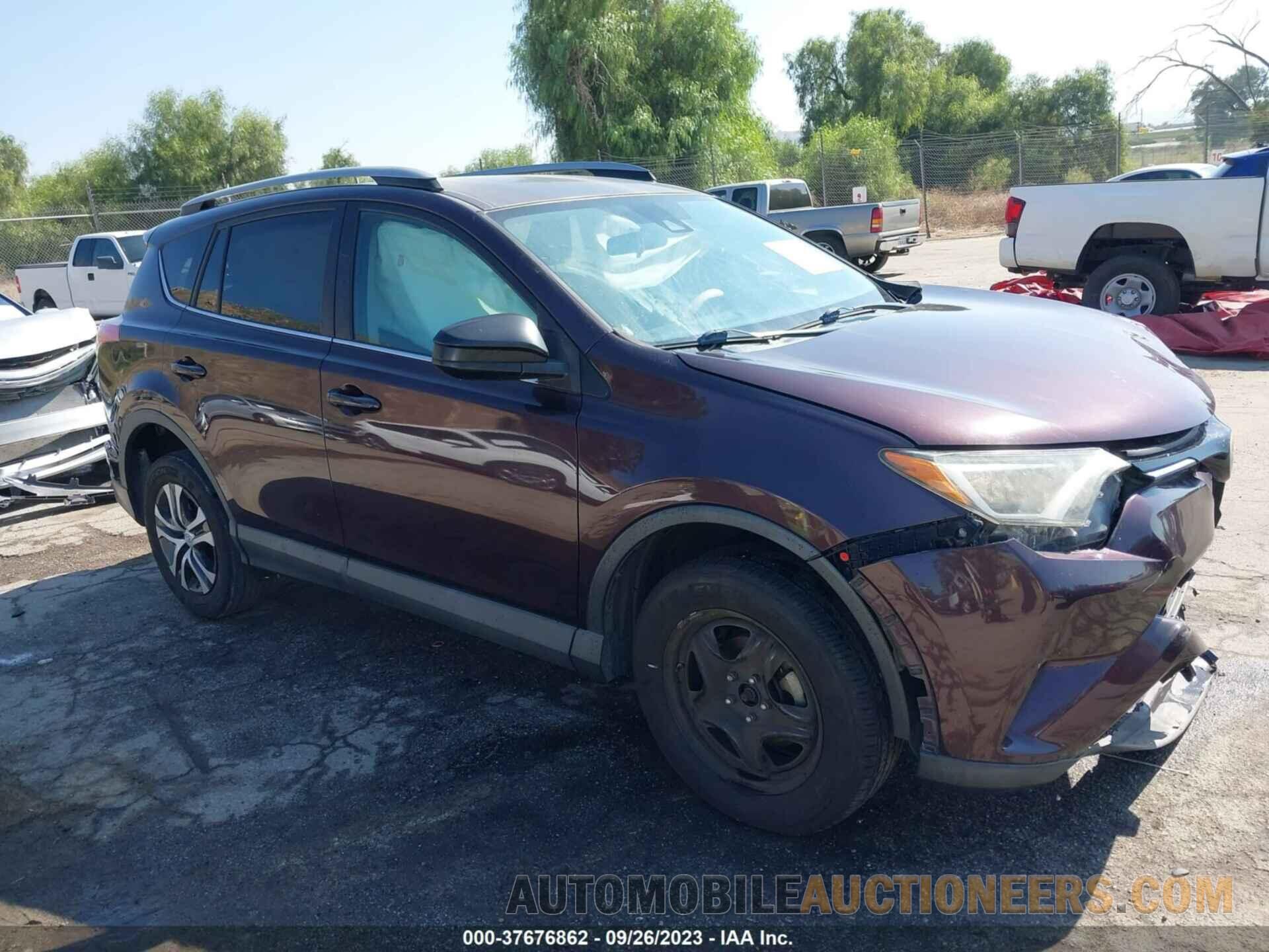 2T3ZFREV1HW318053 TOYOTA RAV4 2017