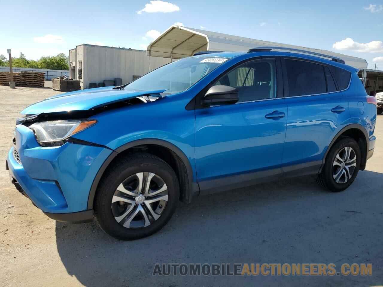 2T3ZFREV1HW355880 TOYOTA RAV4 2017