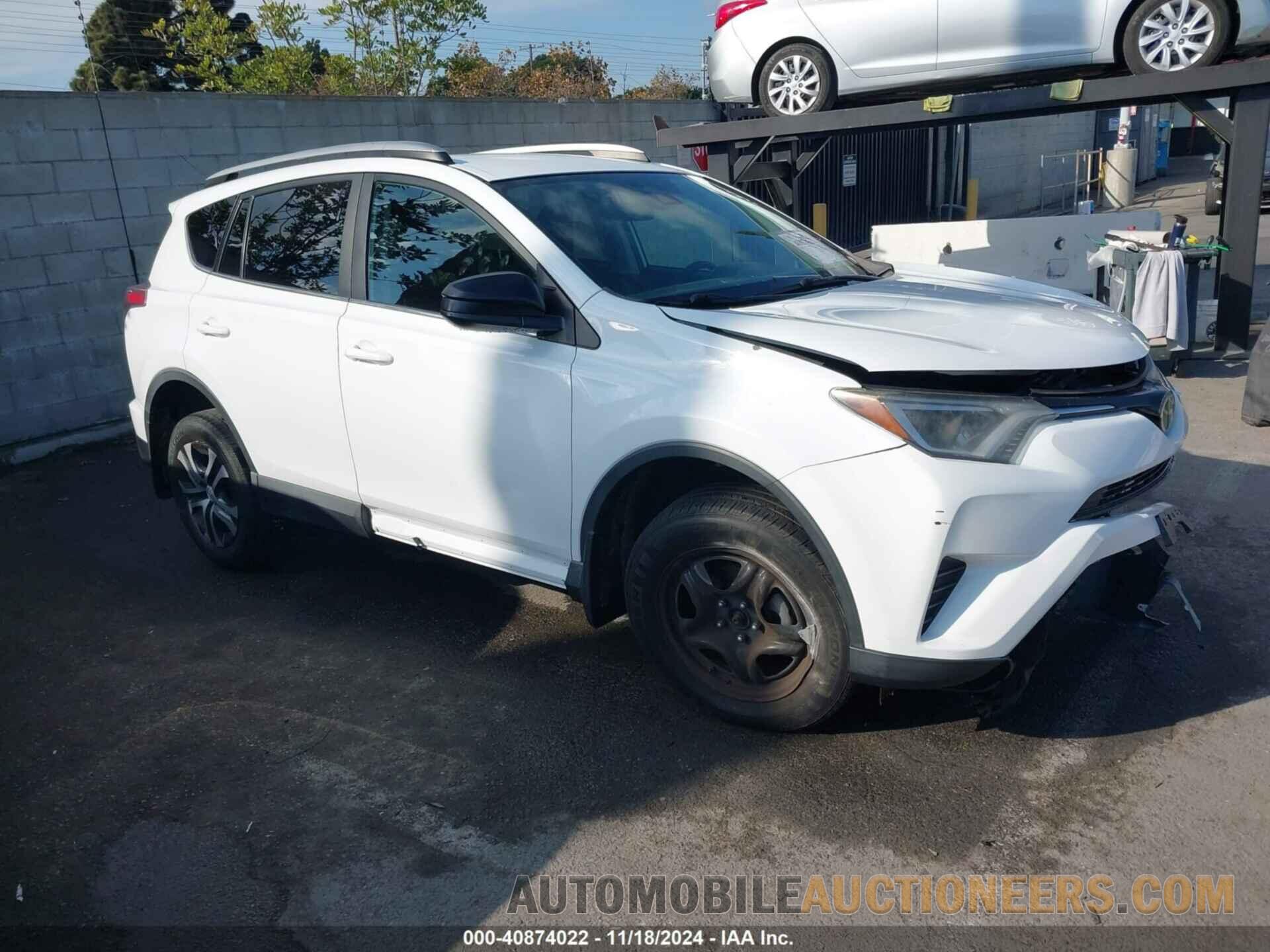 2T3ZFREV1HW359704 TOYOTA RAV4 2017