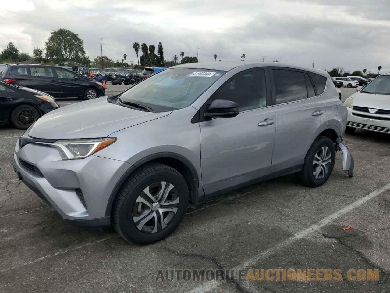 2T3ZFREV1HW388460 TOYOTA RAV4 2017