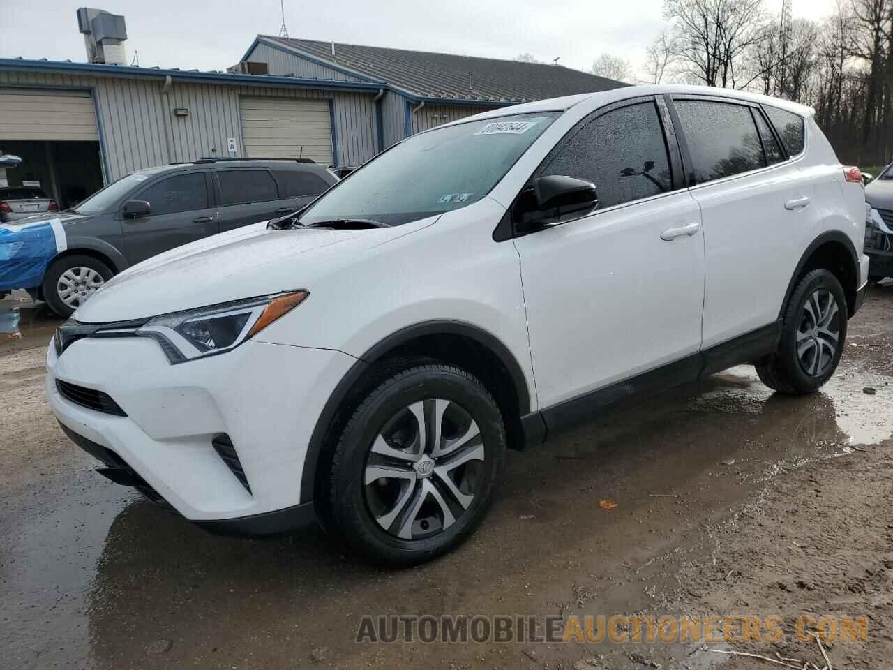 2T3ZFREV1JW428235 TOYOTA RAV4 2018