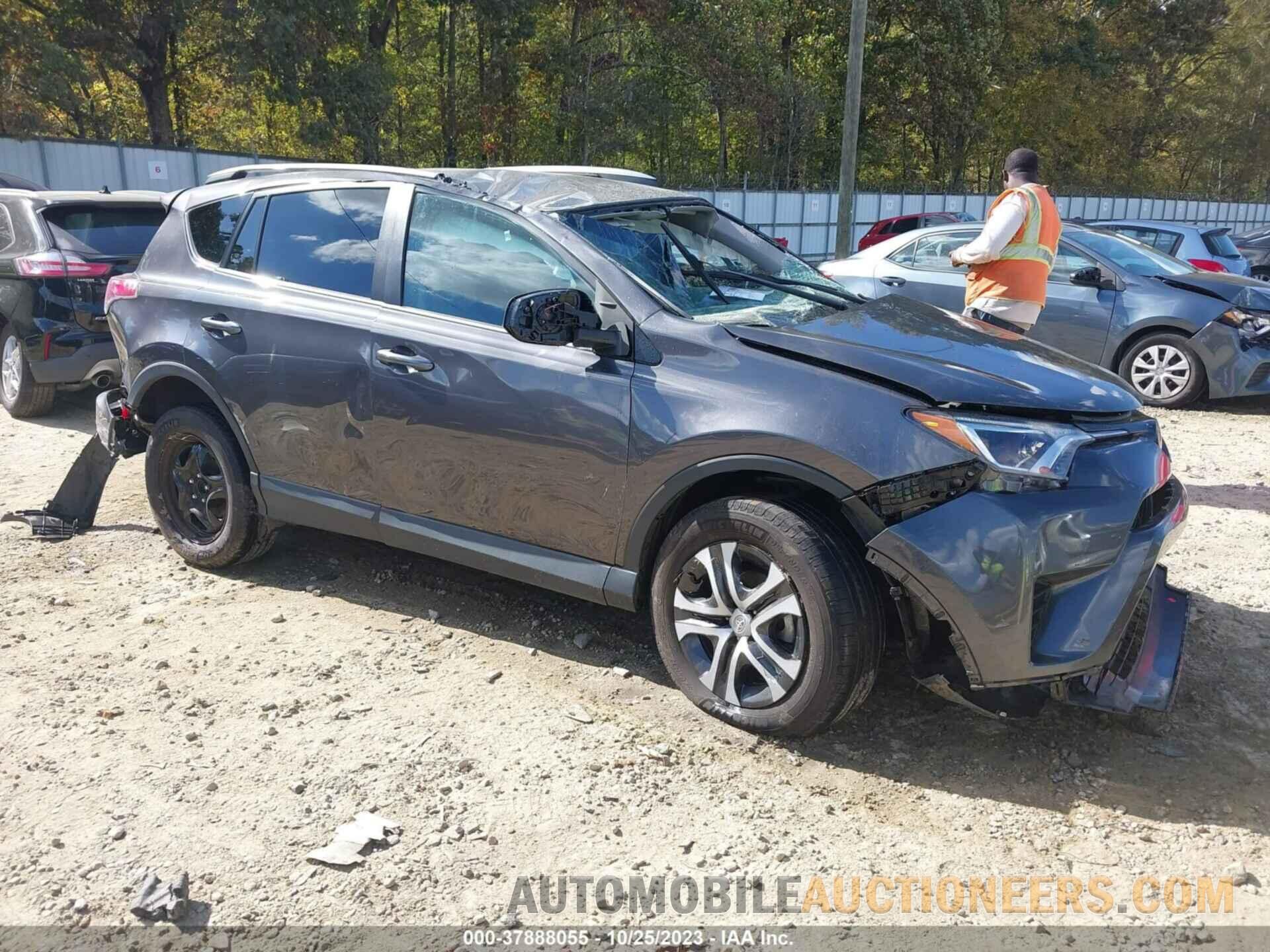 2T3ZFREV1JW451367 TOYOTA RAV4 2018