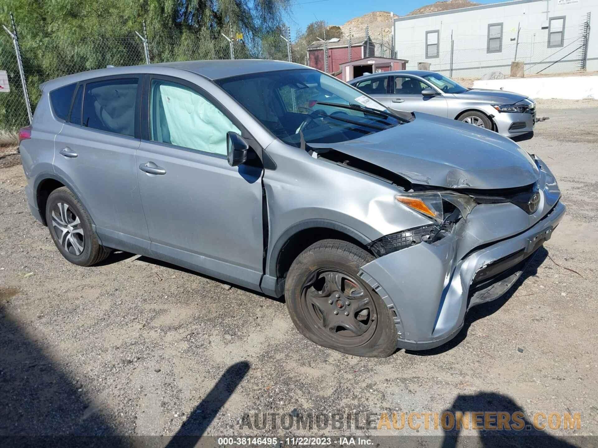 2T3ZFREV1JW453071 TOYOTA RAV4 2018