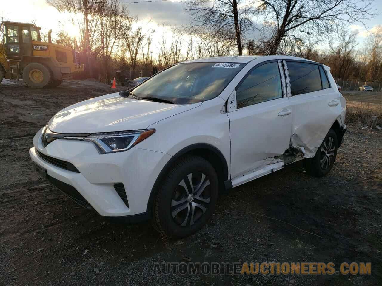 2T3ZFREV1JW472977 TOYOTA RAV4 2018