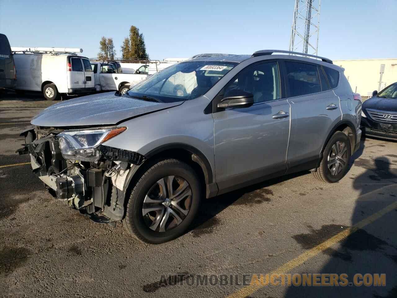 2T3ZFREV1JW493893 TOYOTA RAV4 2018