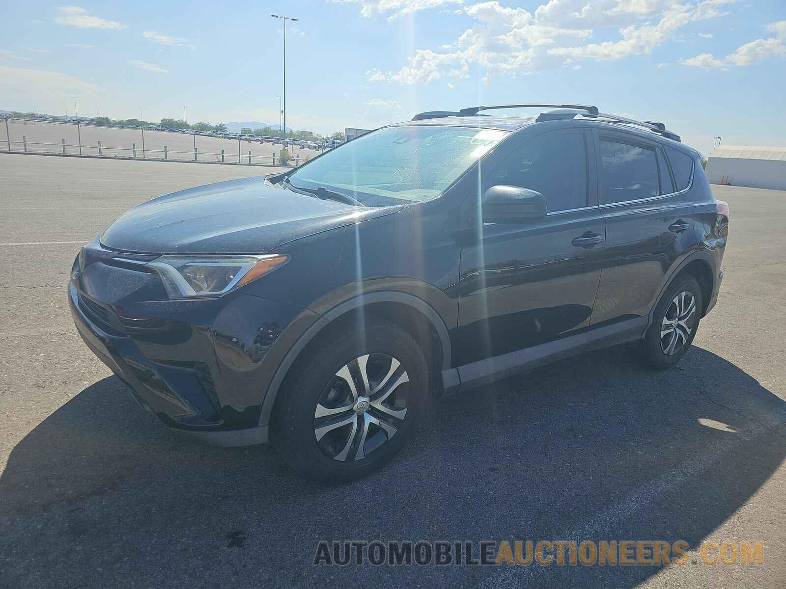 2T3ZFREV1JW515956 Toyota RAV4 2018