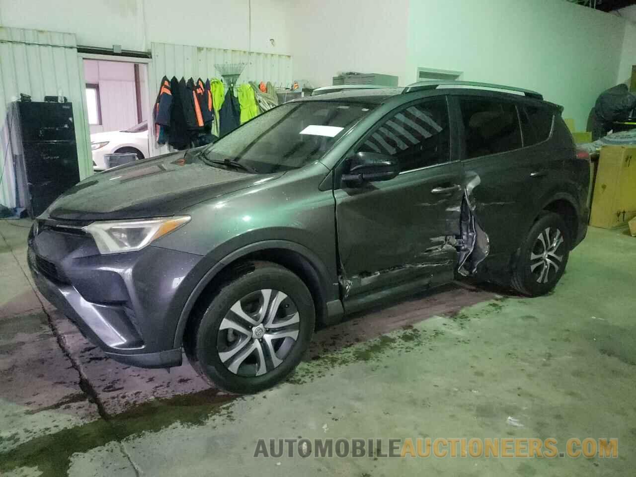 2T3ZFREV2HW341387 TOYOTA RAV4 2017