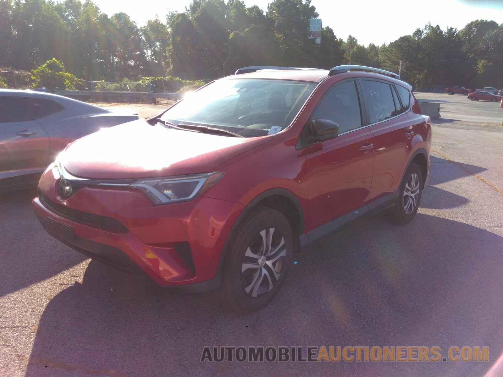 2T3ZFREV2HW368086 Toyota RAV4 2017