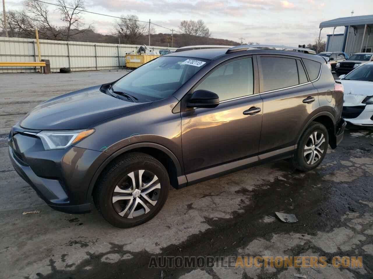 2T3ZFREV2HW378147 TOYOTA RAV4 2017