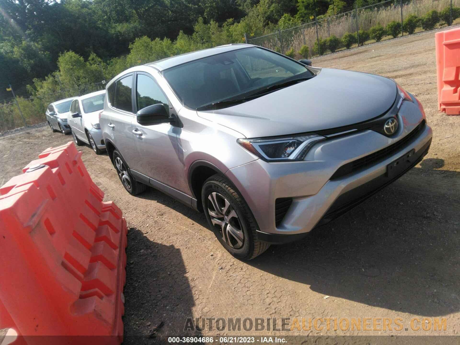 2T3ZFREV2JW423965 TOYOTA RAV4 2018