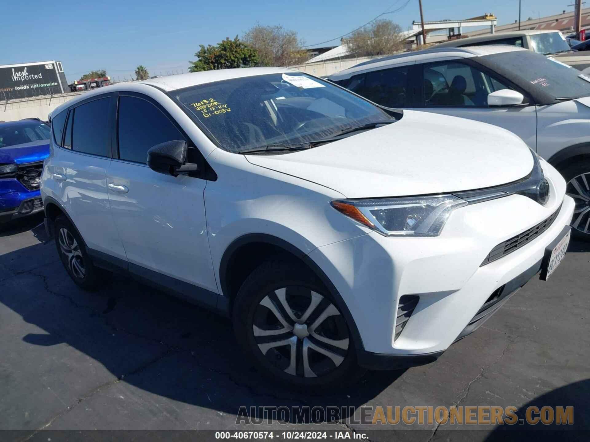 2T3ZFREV2JW475211 TOYOTA RAV4 2018