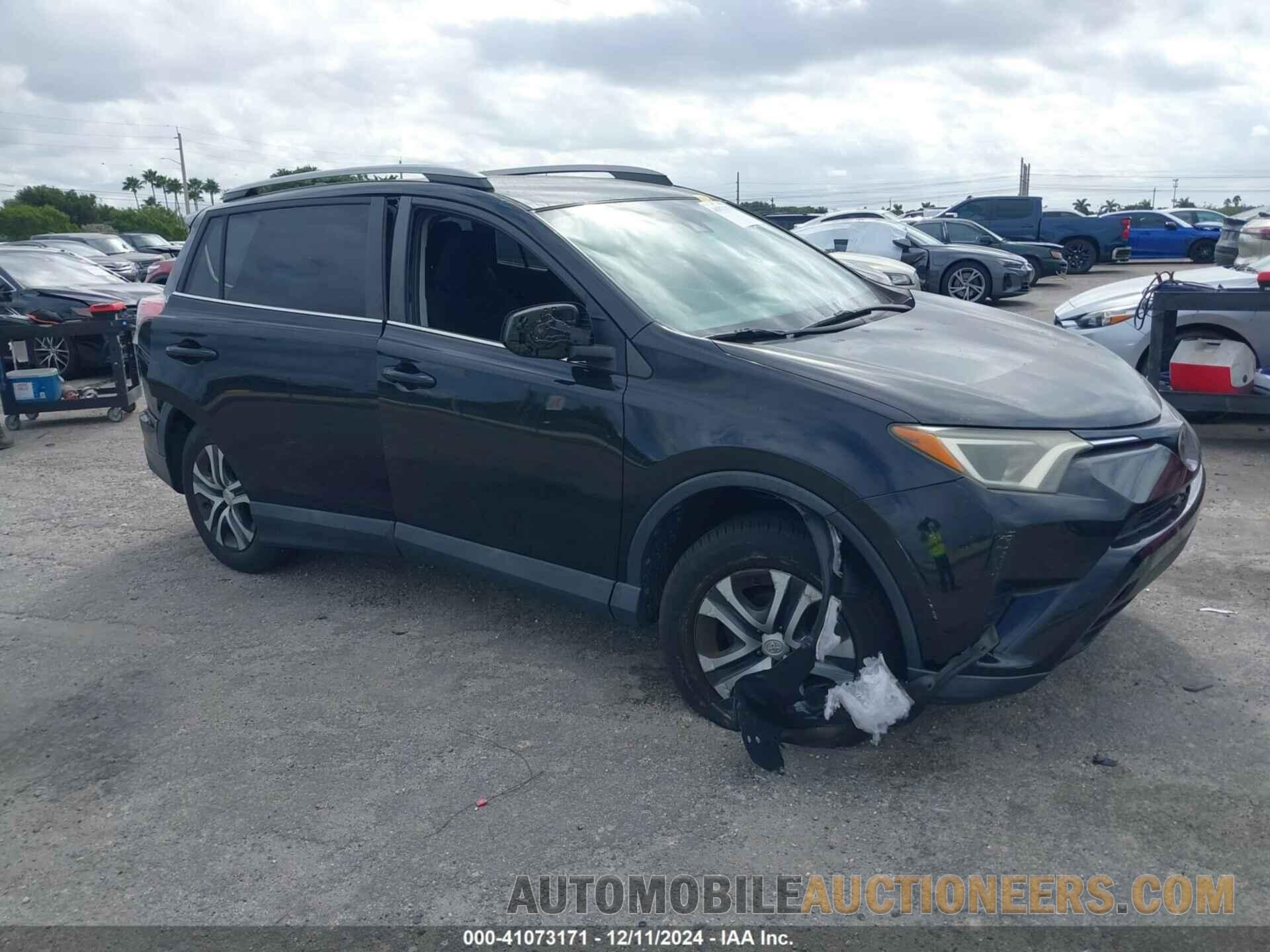 2T3ZFREV3HW352561 TOYOTA RAV4 2017