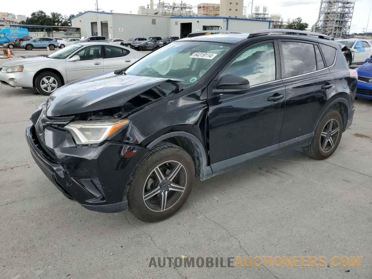 2T3ZFREV3HW370932 TOYOTA RAV4 2017