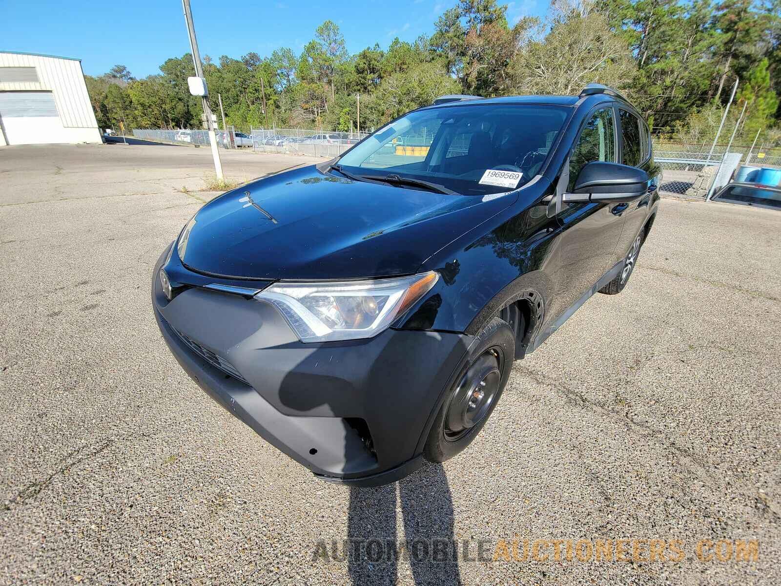 2T3ZFREV3HW379730 Toyota RAV4 2017