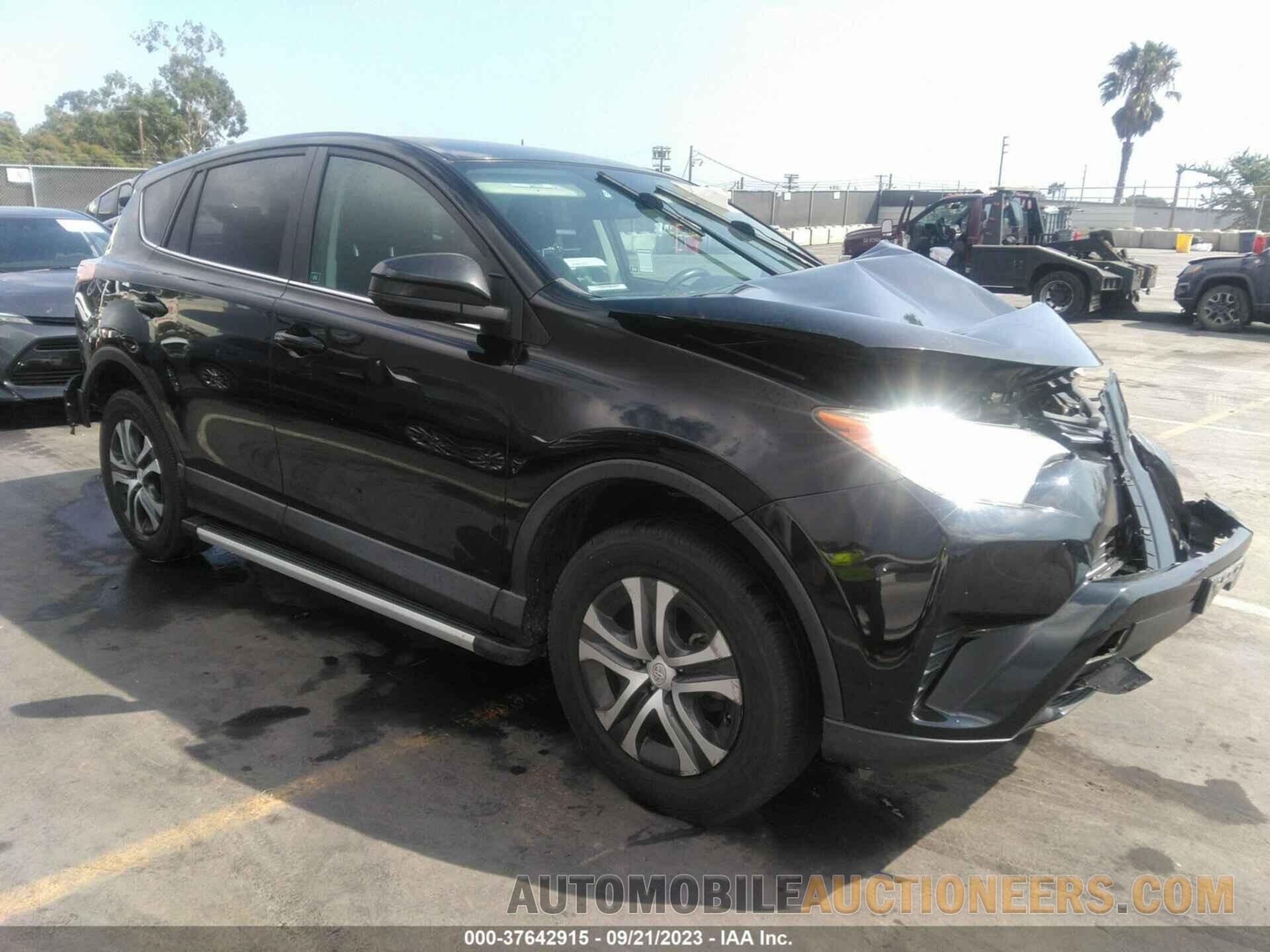 2T3ZFREV3HW384197 TOYOTA RAV4 2017