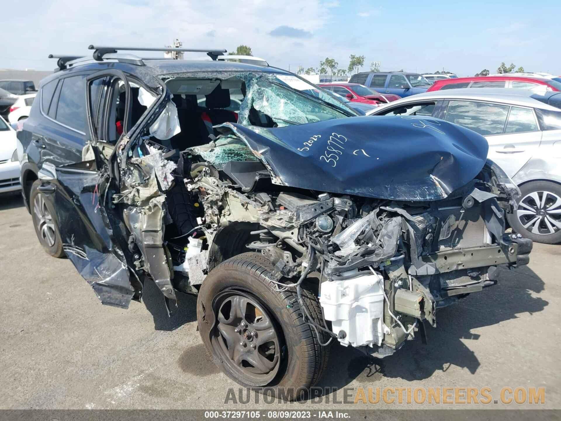 2T3ZFREV3JW435168 TOYOTA RAV4 2018