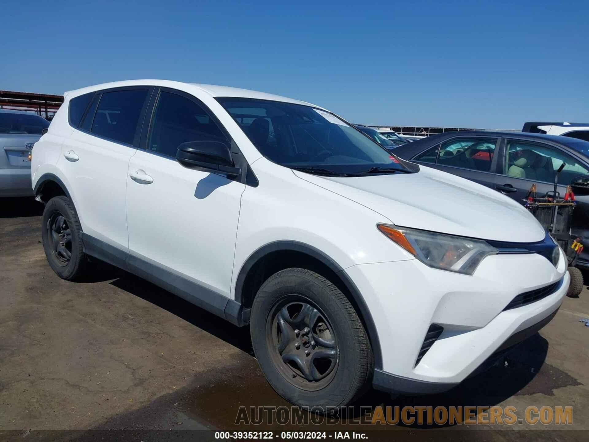 2T3ZFREV3JW468090 TOYOTA RAV4 2018