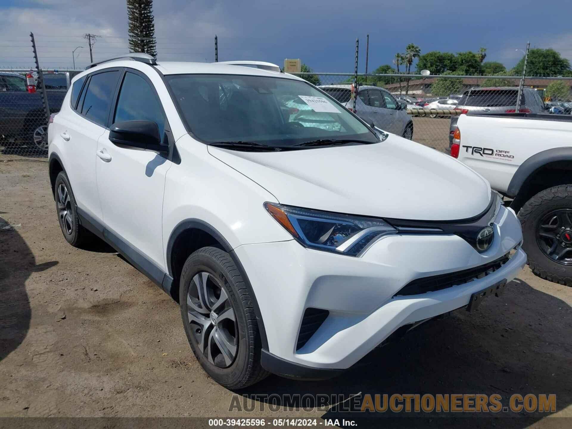 2T3ZFREV3JW488632 TOYOTA RAV4 2018