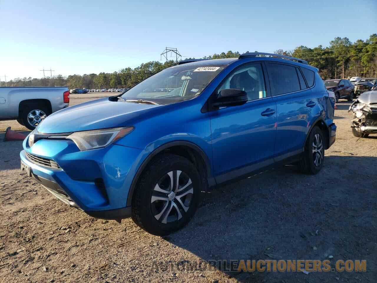 2T3ZFREV4HW321626 TOYOTA RAV4 2017