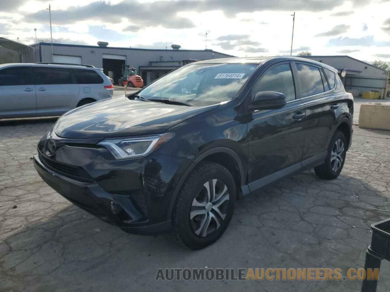 2T3ZFREV4HW398352 TOYOTA RAV4 2017