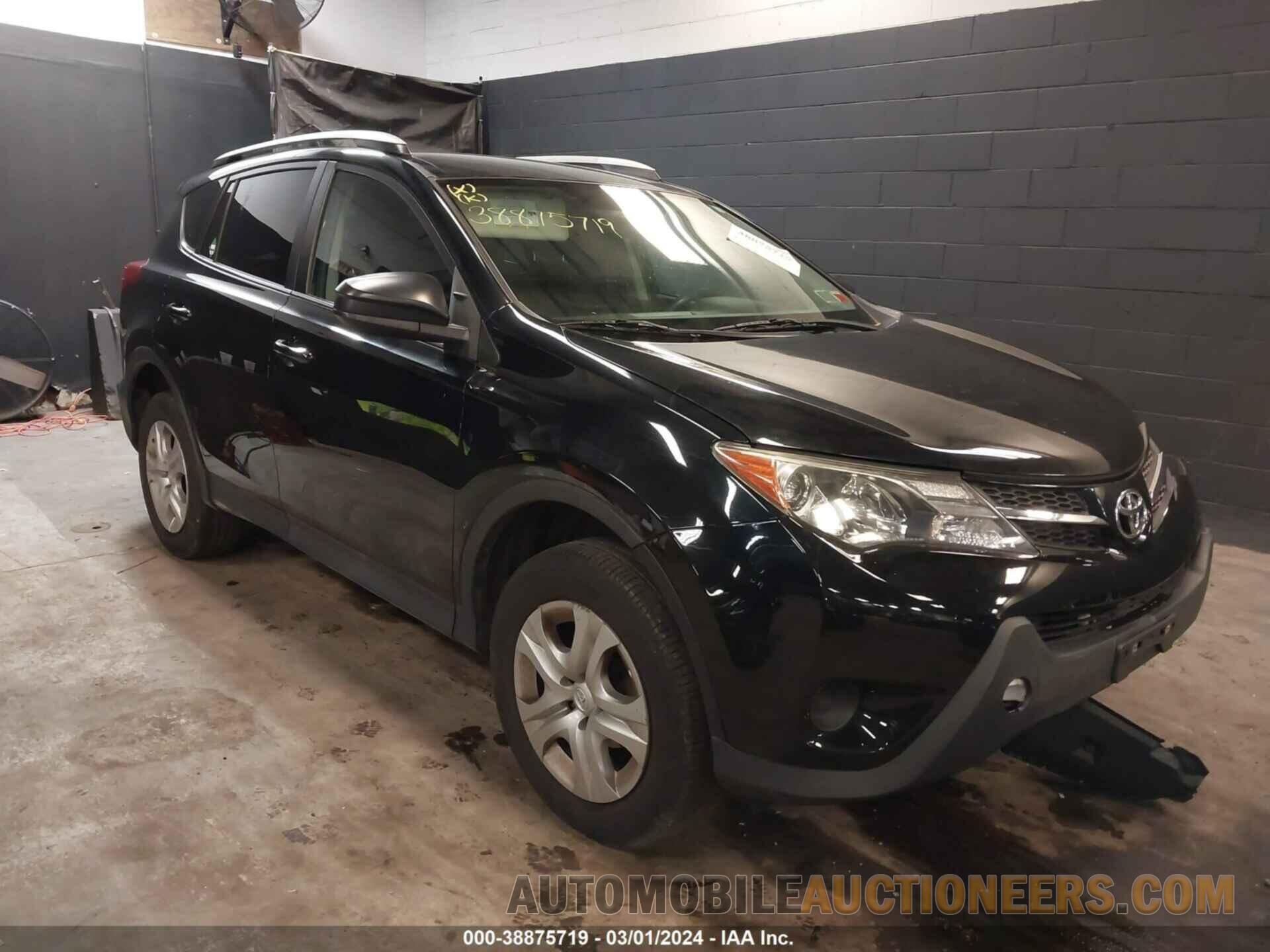 2T3ZFREV5FW212640 TOYOTA RAV4 2015