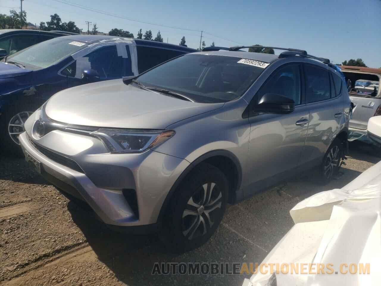 2T3ZFREV5HW315642 TOYOTA RAV4 2017