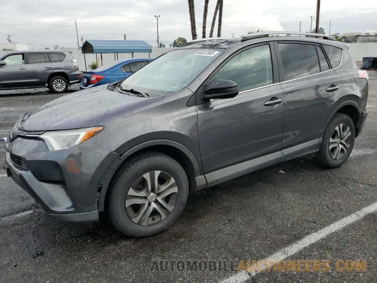 2T3ZFREV6HW378667 TOYOTA RAV4 2017