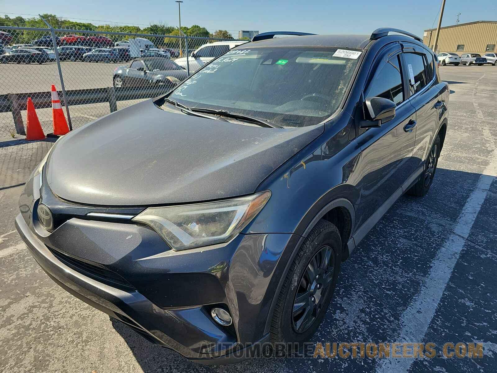 2T3ZFREV6JW509487 Toyota RAV4 2018