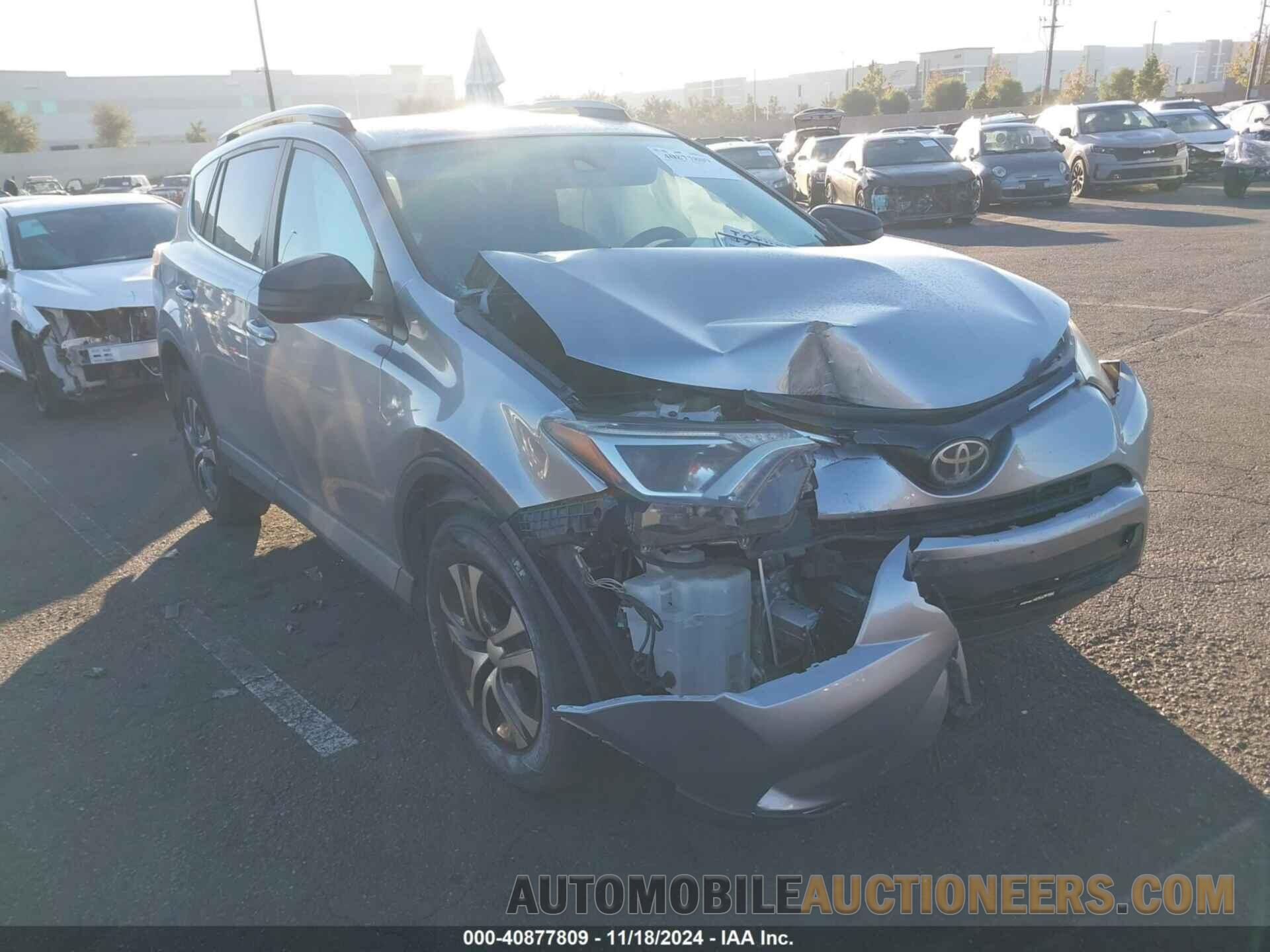 2T3ZFREV7HW356645 TOYOTA RAV4 2017