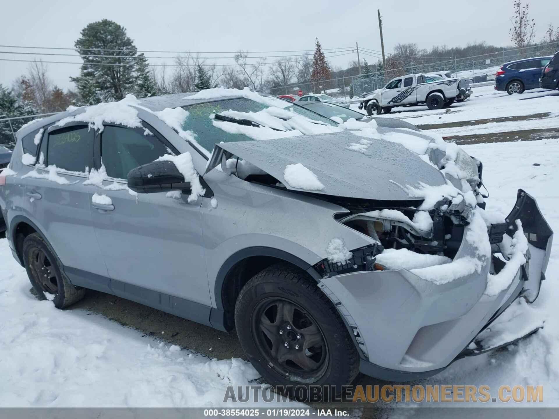 2T3ZFREV7JW468626 TOYOTA RAV4 2018