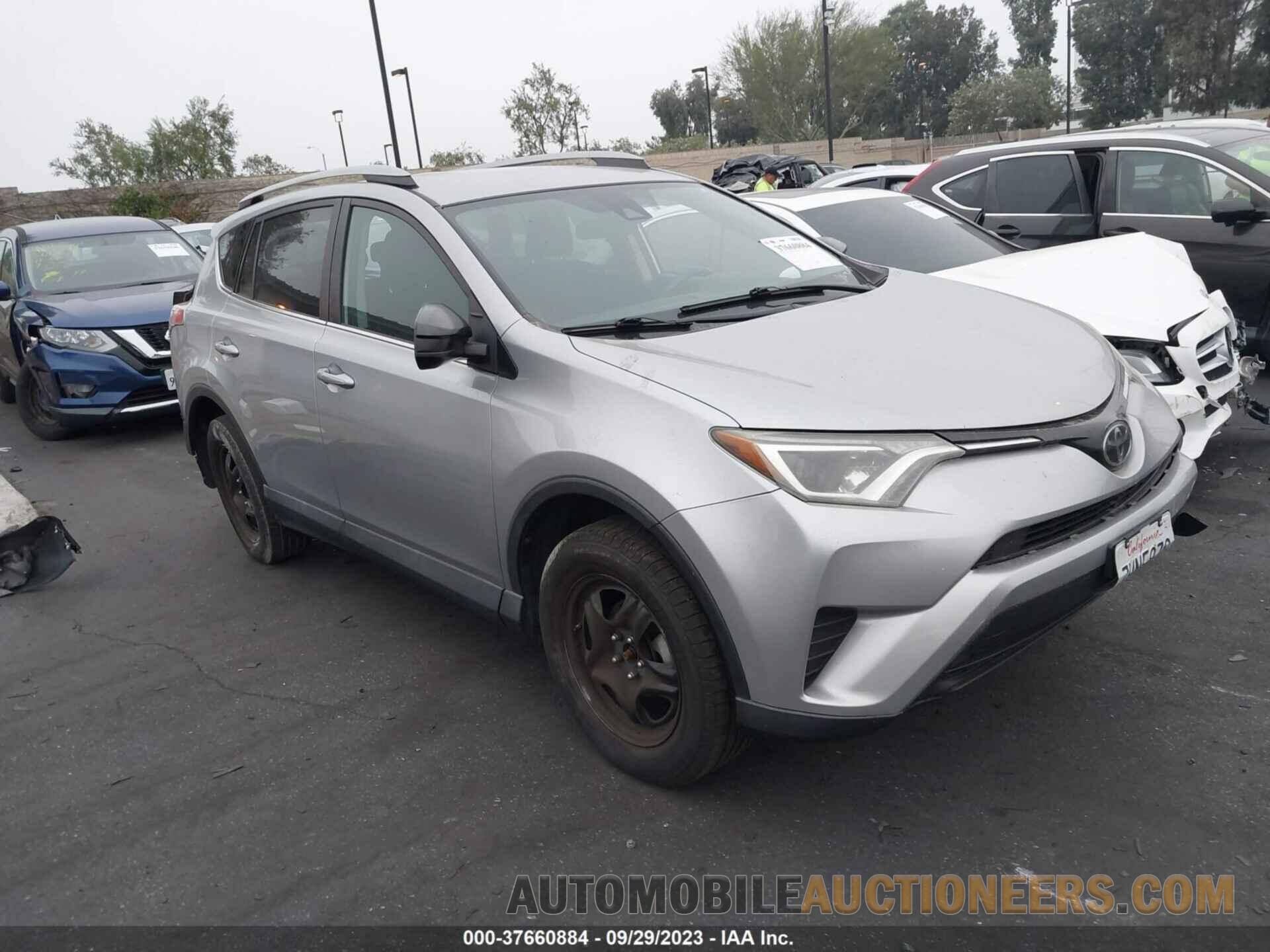 2T3ZFREV8HW321418 TOYOTA RAV4 2017