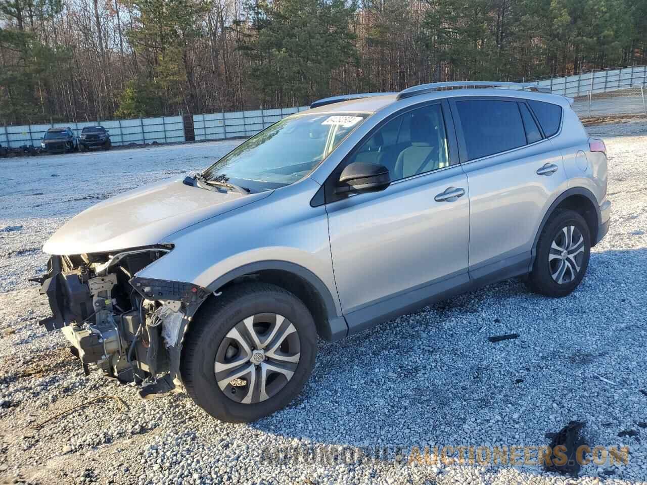 2T3ZFREV8HW323637 TOYOTA RAV4 2017