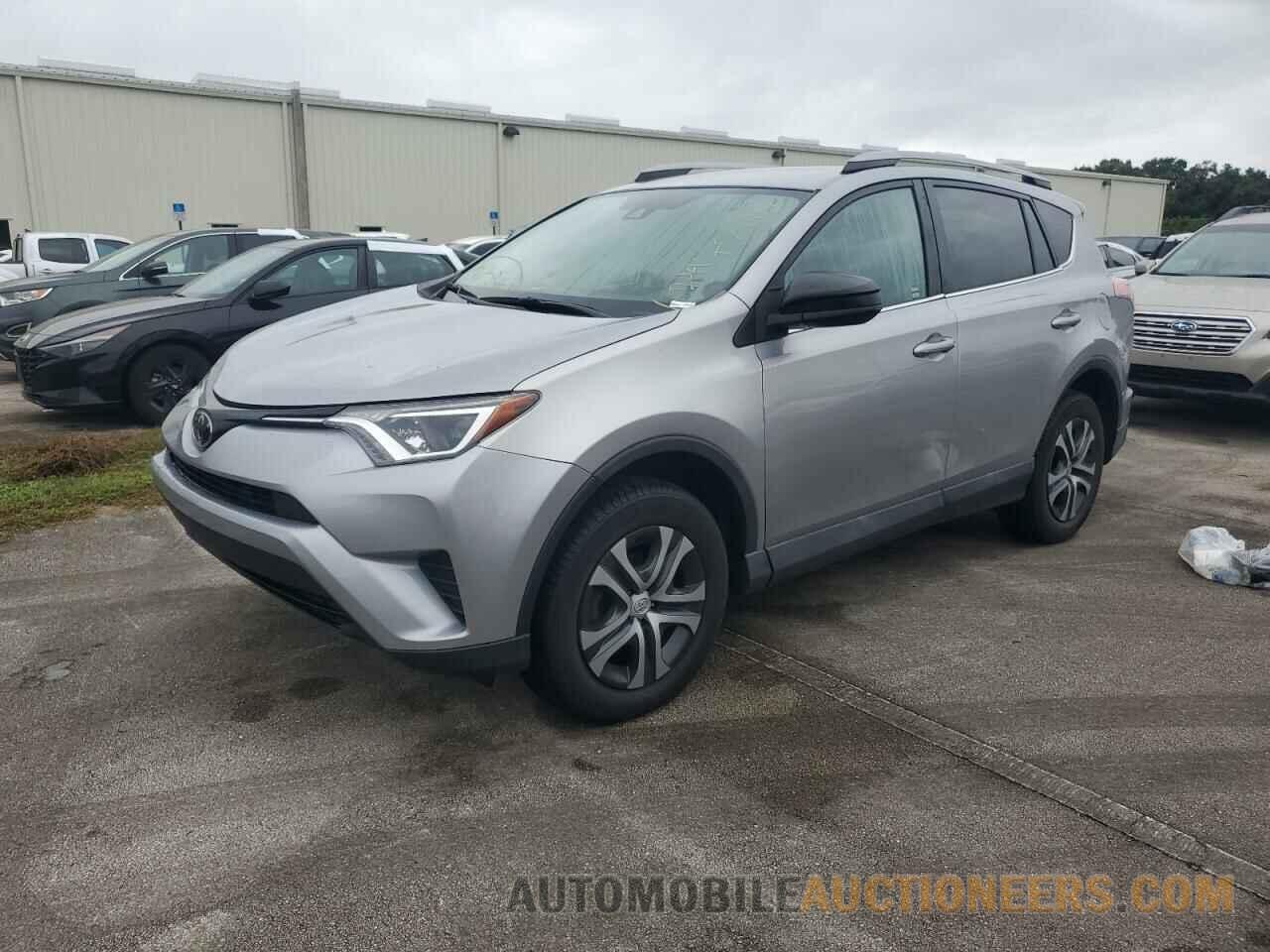 2T3ZFREV8HW383465 TOYOTA RAV4 2017