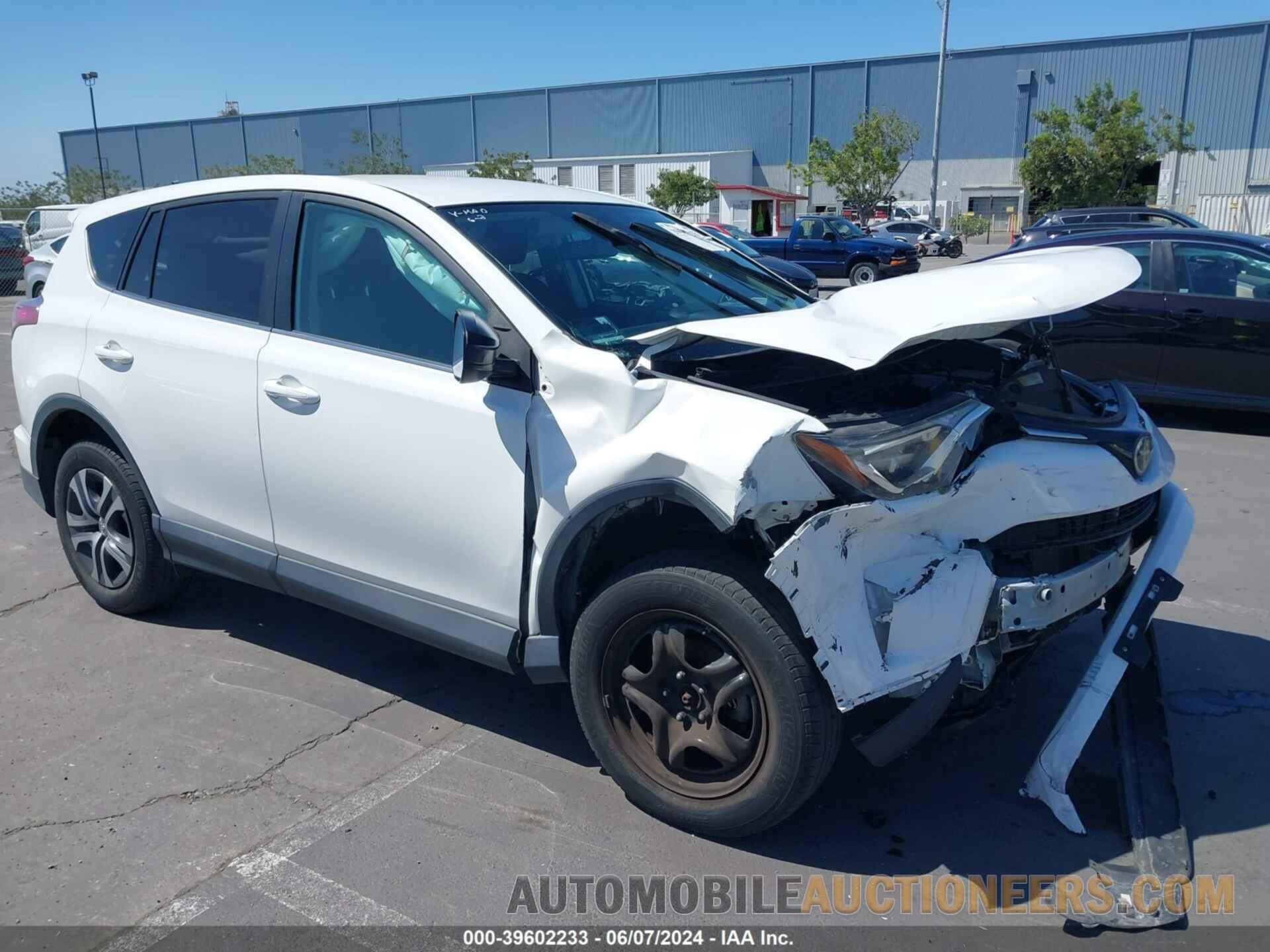 2T3ZFREV8JW454430 TOYOTA RAV4 2018