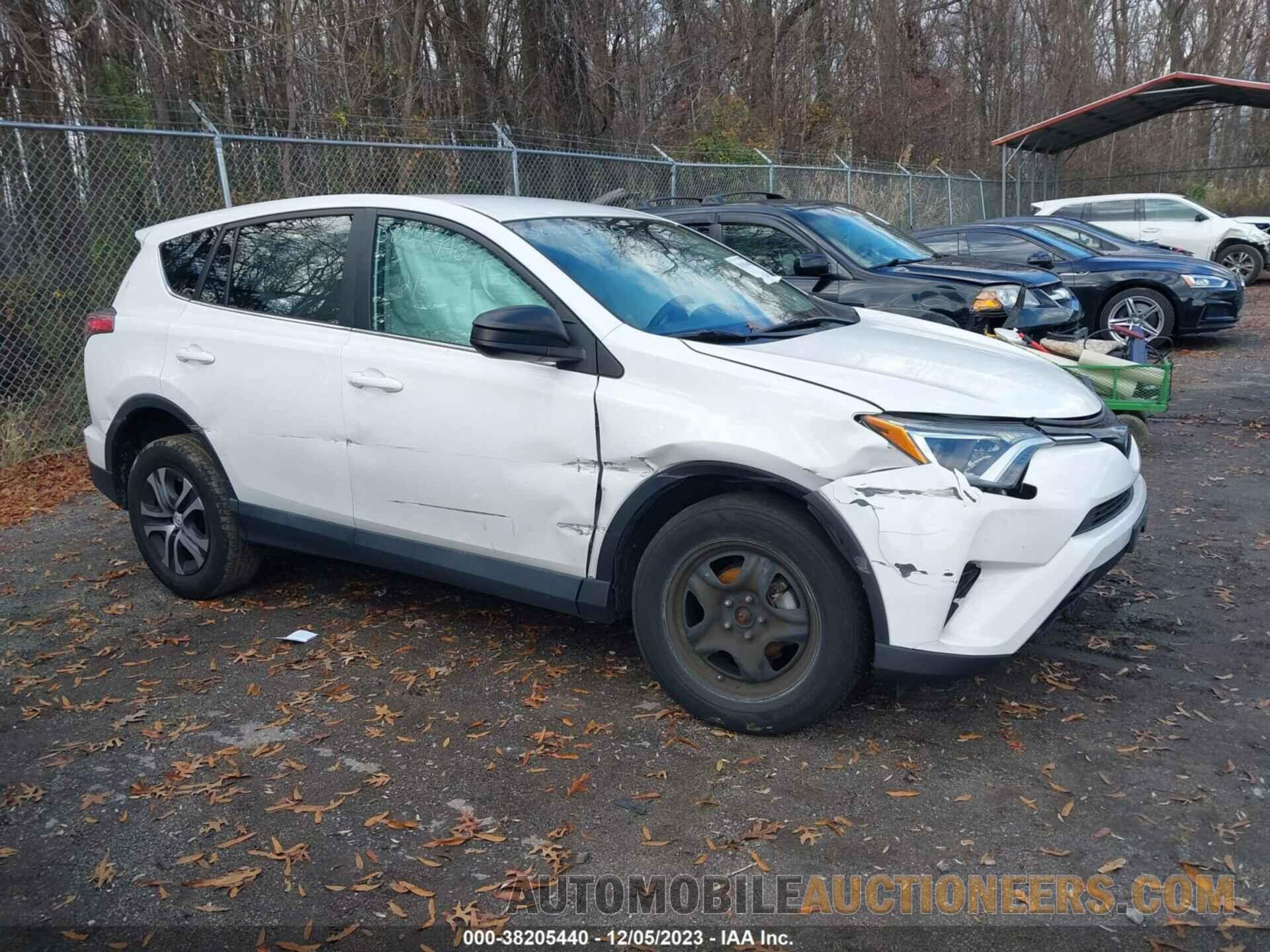 2T3ZFREV8JW468473 TOYOTA RAV4 2018