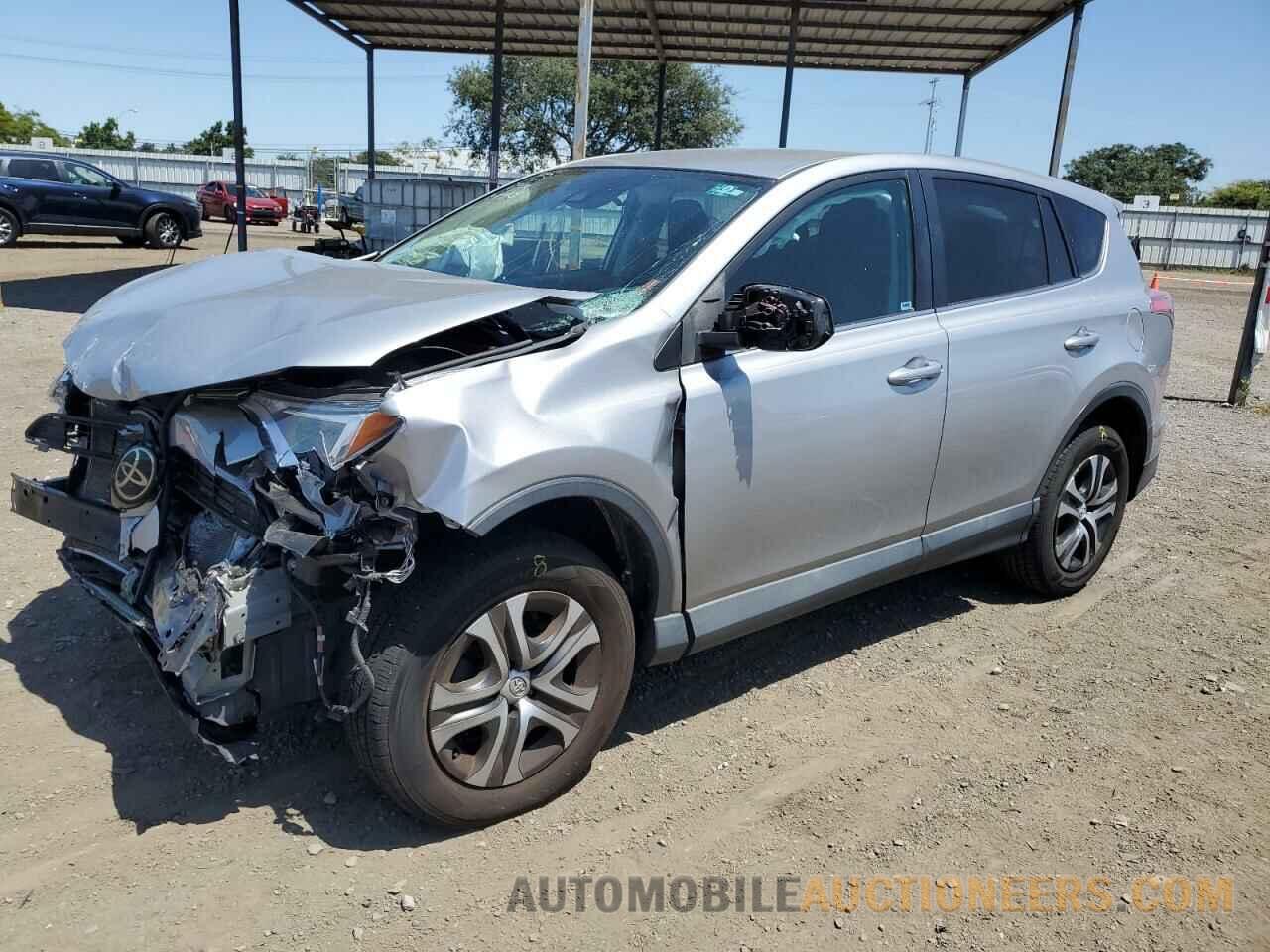 2T3ZFREV8JW474385 TOYOTA RAV4 2018