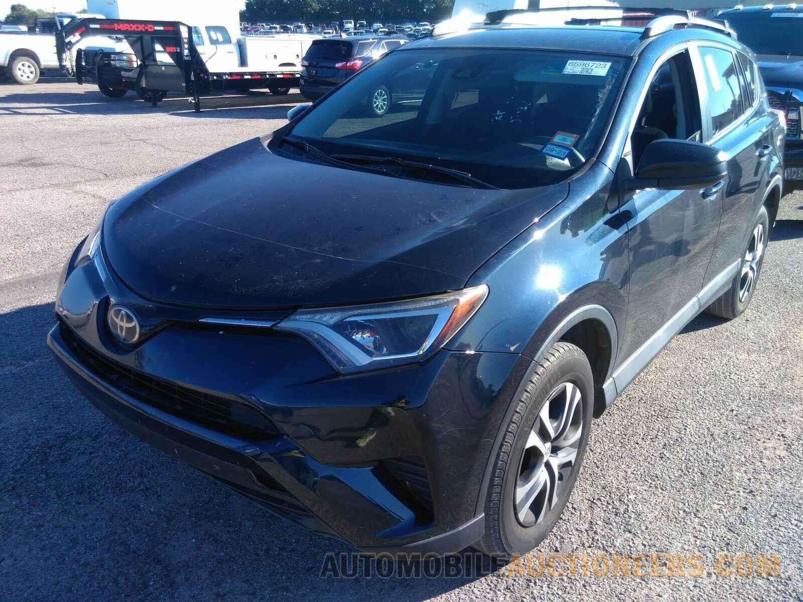 2T3ZFREV8JW503819 Toyota RAV4 2018