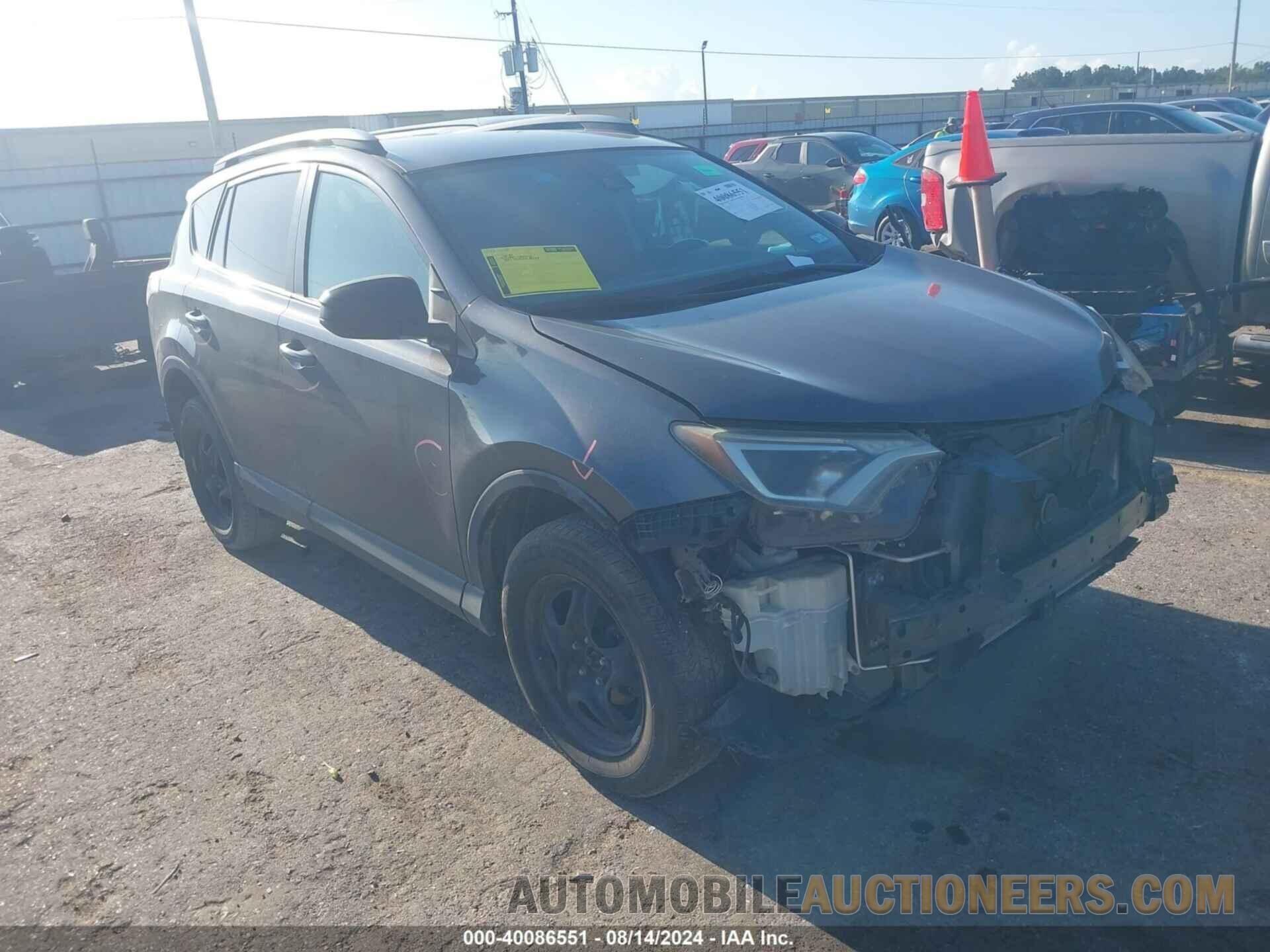 2T3ZFREV9HW324523 TOYOTA RAV4 2017