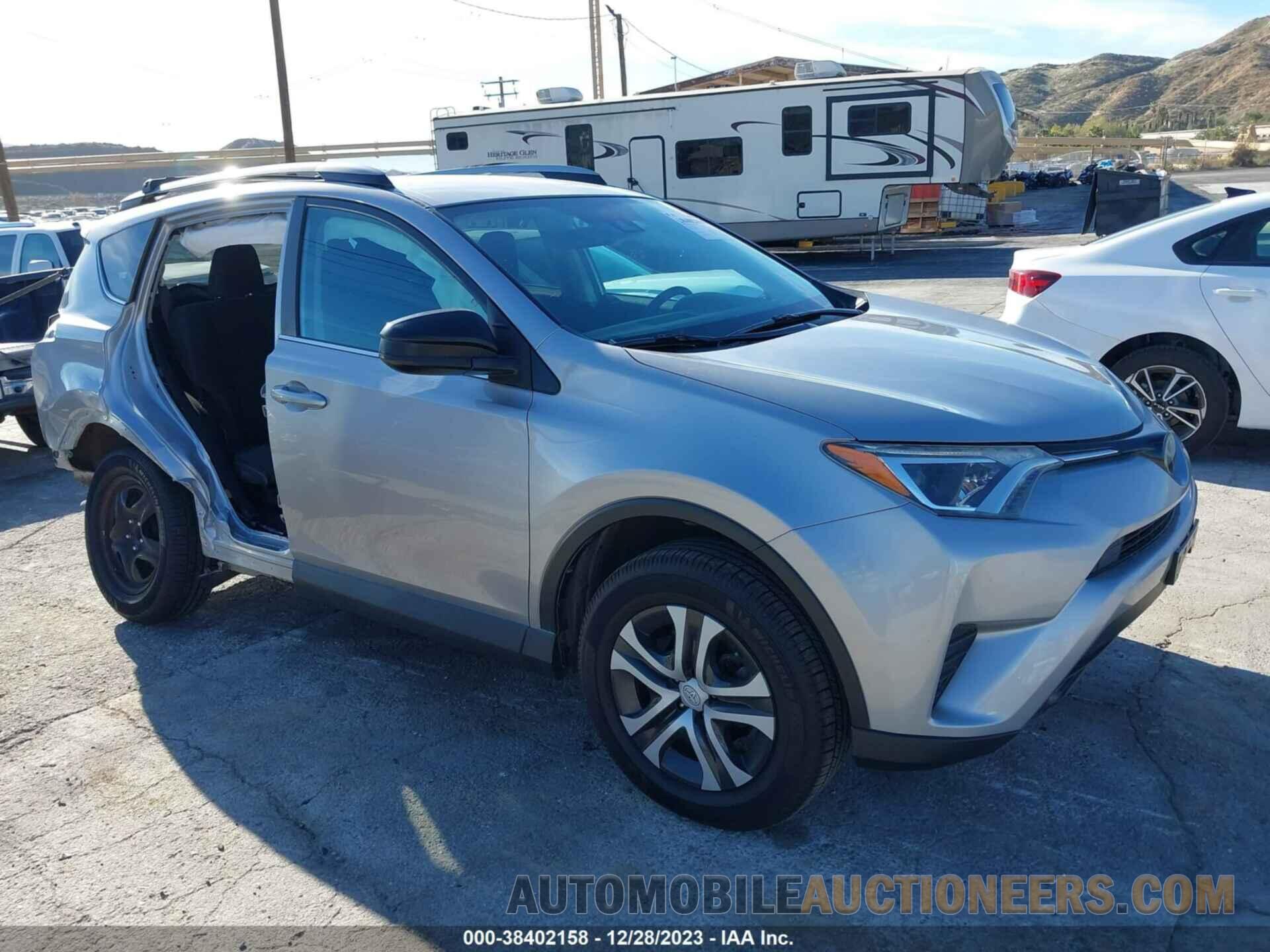 2T3ZFREV9HW355299 TOYOTA RAV4 2017