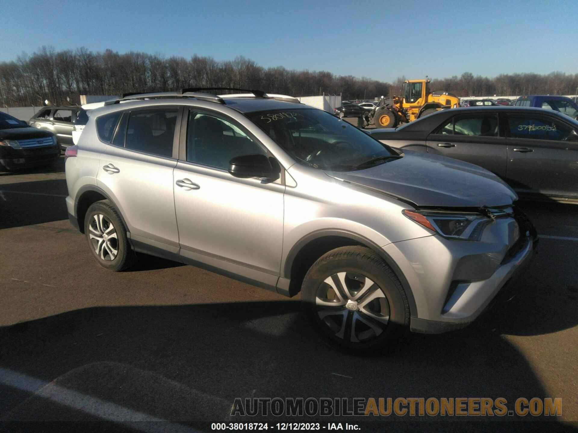 2T3ZFREV9HW382373 TOYOTA RAV4 2017