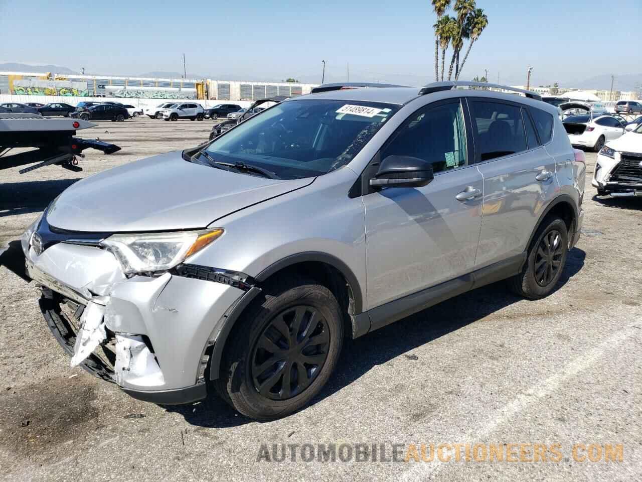 2T3ZFREVXHW355957 TOYOTA RAV4 2017