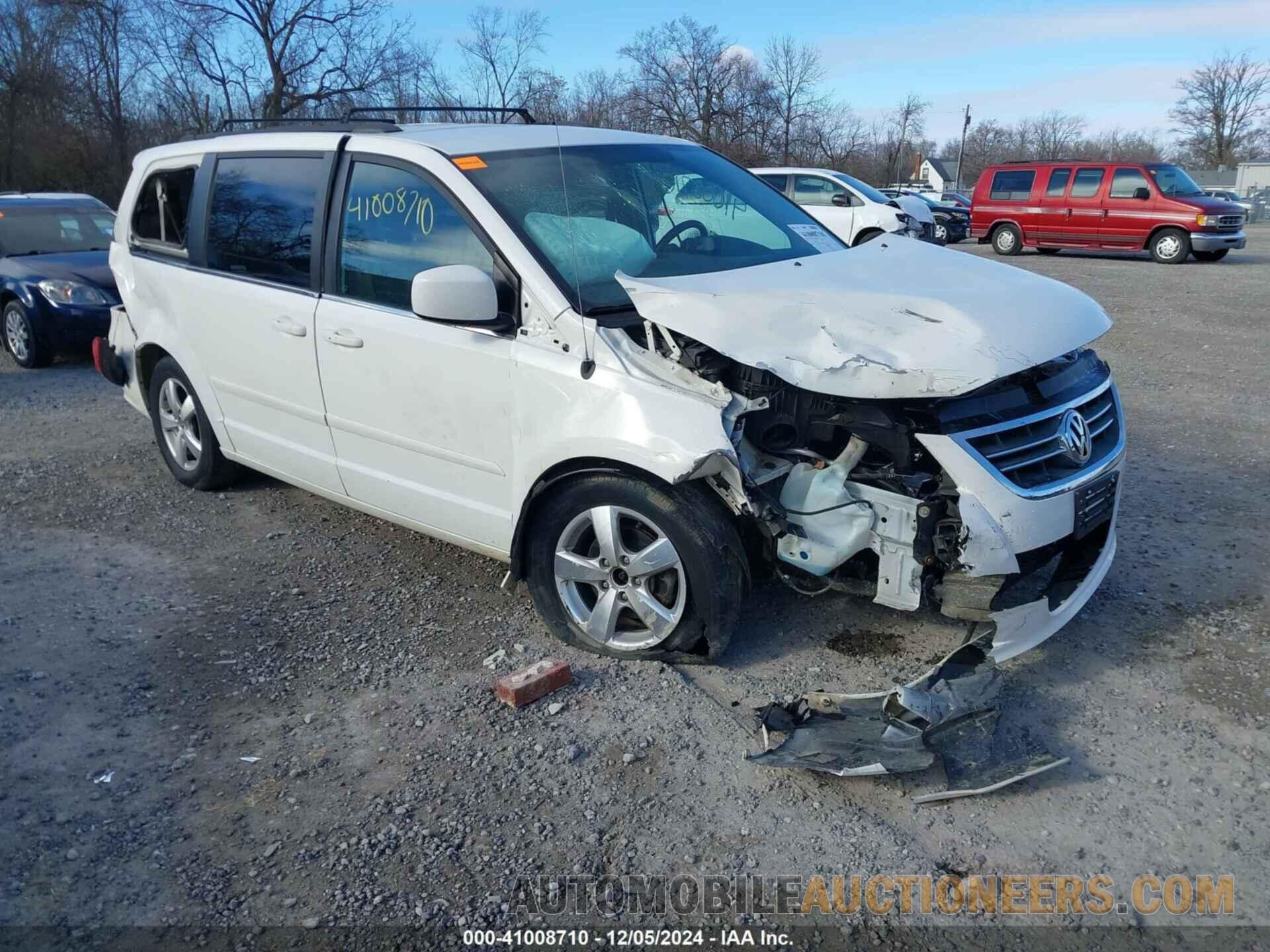 2V4RW3DG4BR806291 VOLKSWAGEN ROUTAN 2011