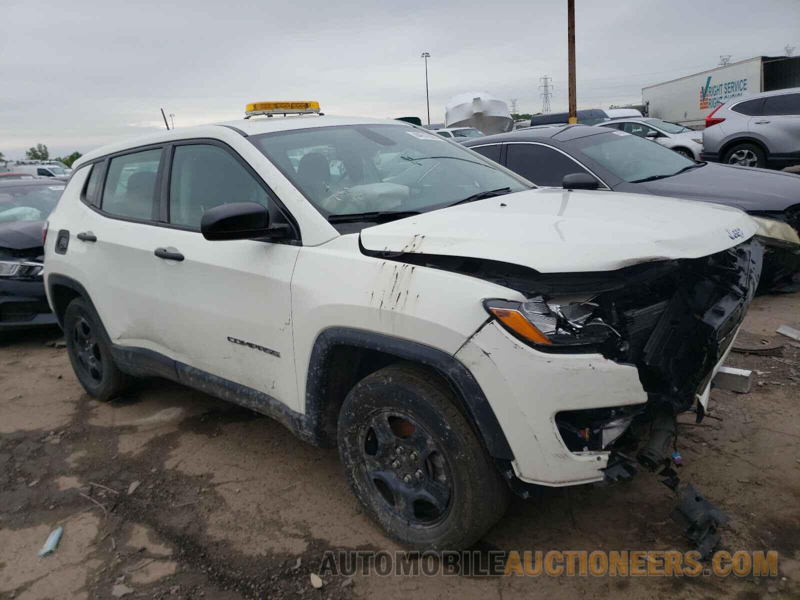 3C4NJCAB0JT265672 JEEP COMPASS 2018