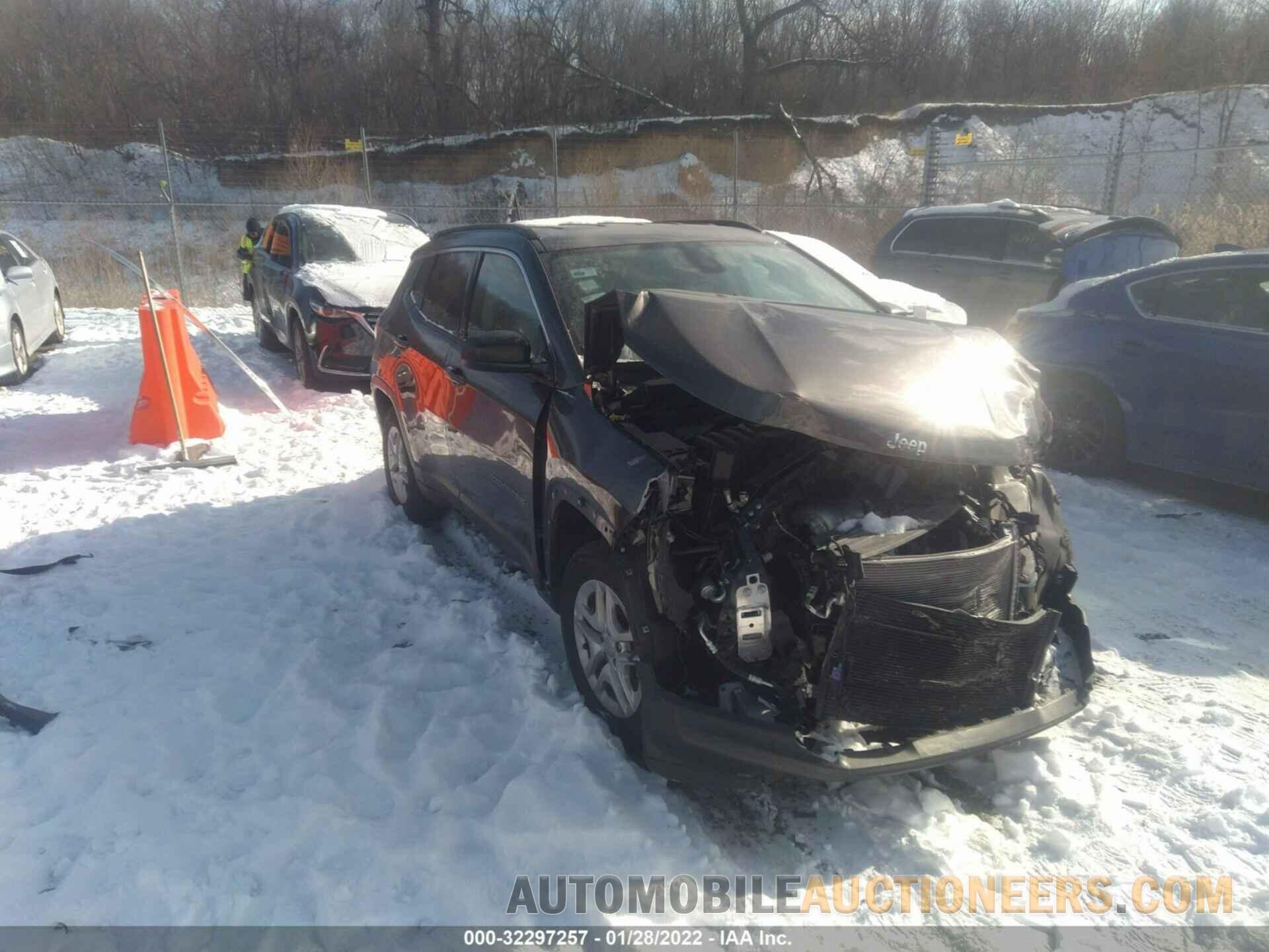 3C4NJCAB9KT623885 JEEP COMPASS 2019